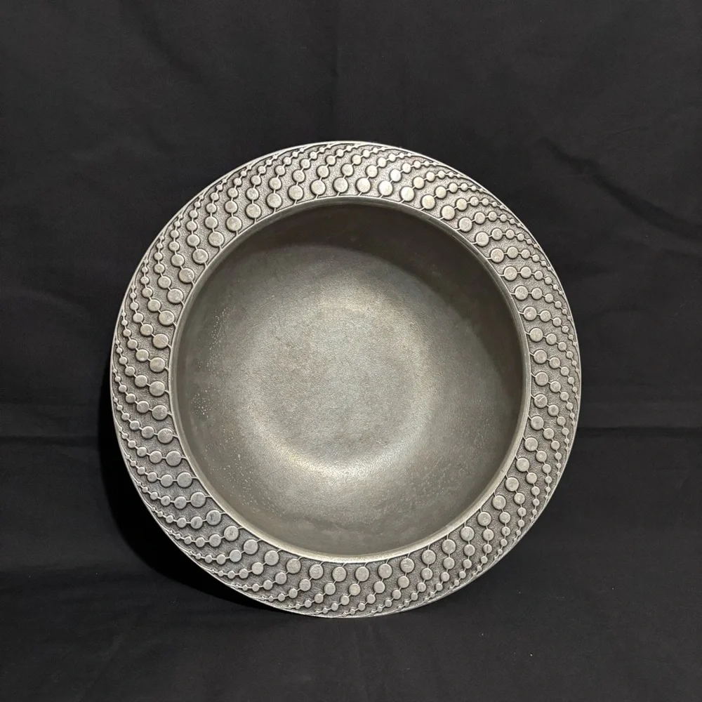 Wilton Armetale Pewter-Tone Decorative Serving Bowl
